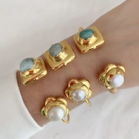 Pearl Bracelets & Bangles